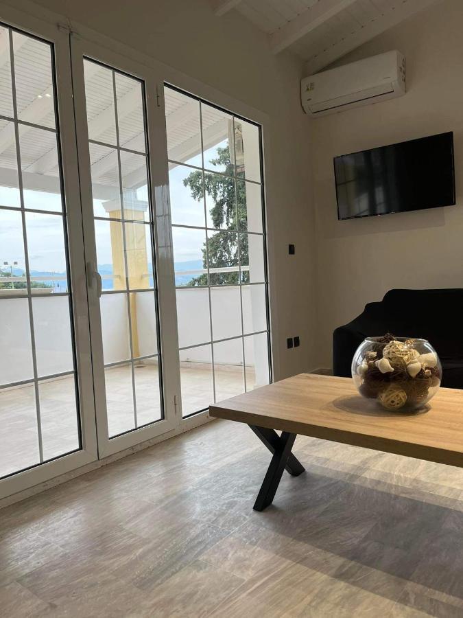 Saint Spiridon Hotel apartamentowy Kassiopi
