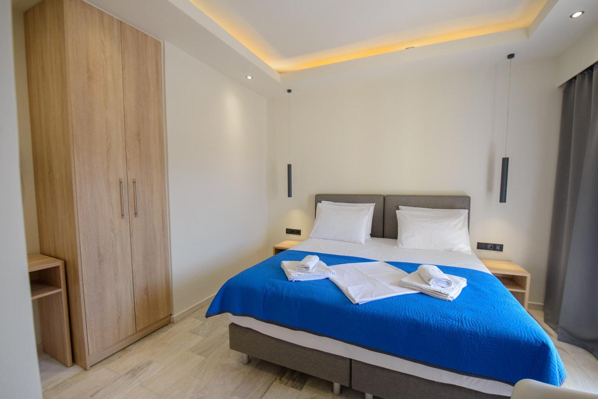 Saint Spiridon Hotel apartamentowy 3*