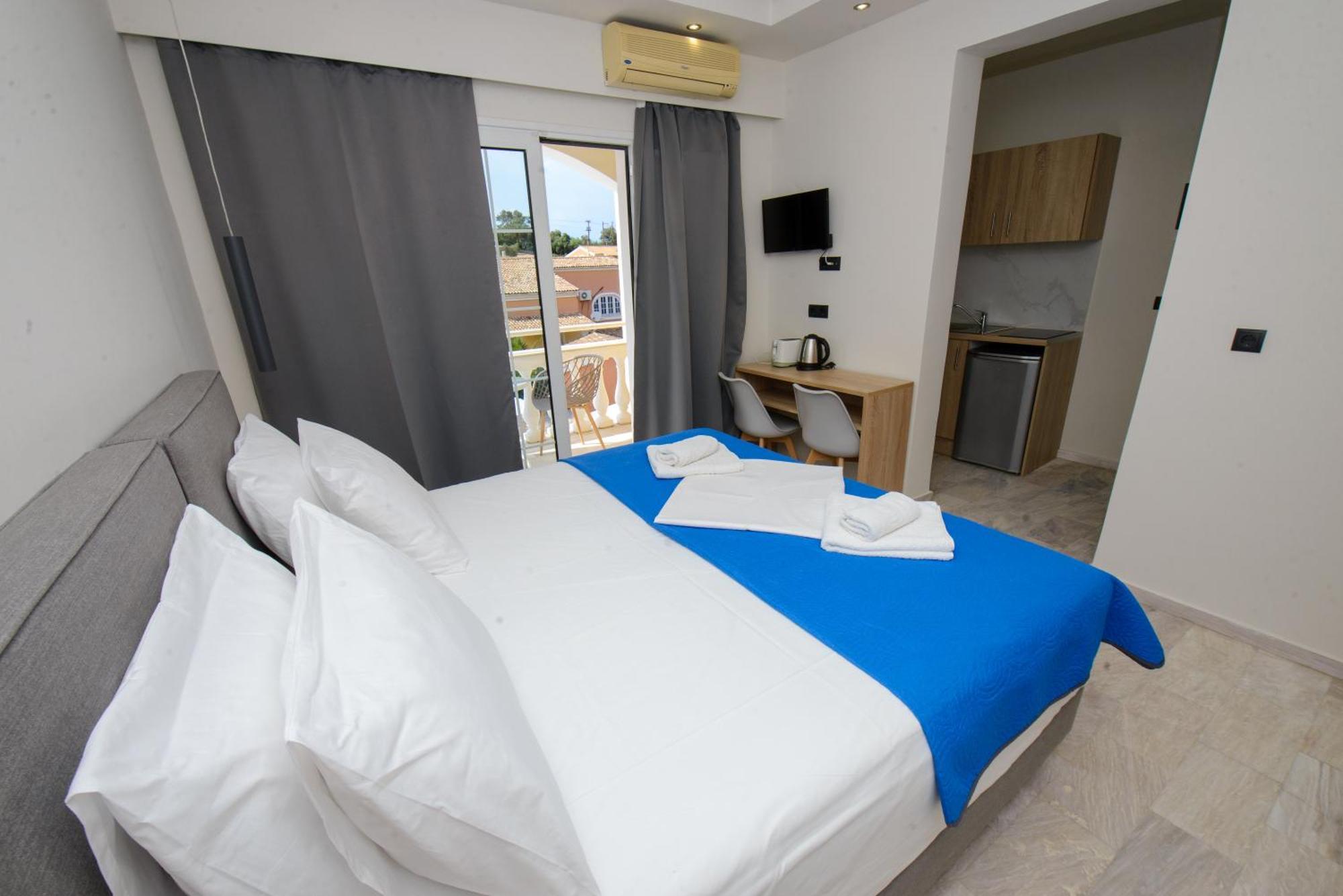 Saint Spiridon Hotel apartamentowy Kassiopi