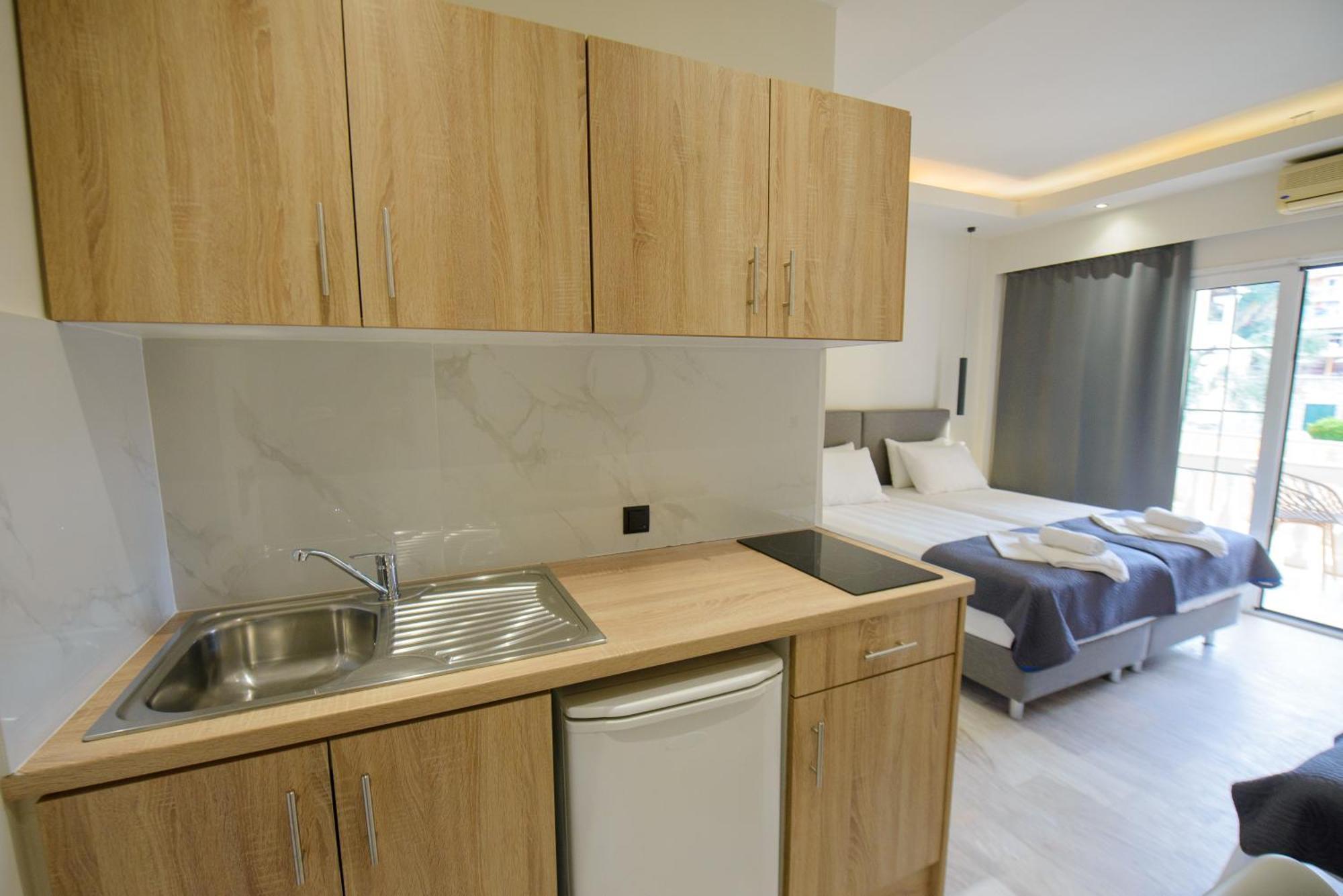Saint Spiridon Hotel apartamentowy 3*