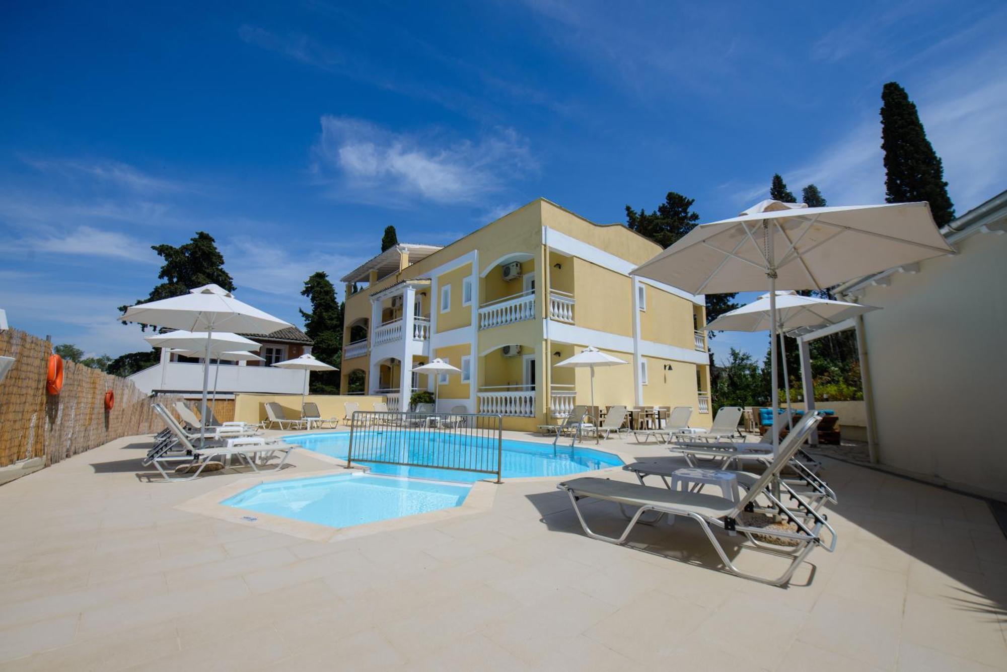 Saint Spiridon Hotel apartamentowy